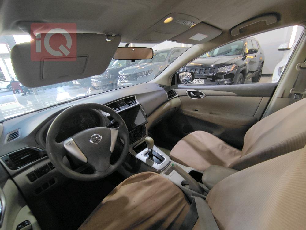 Nissan Sentra